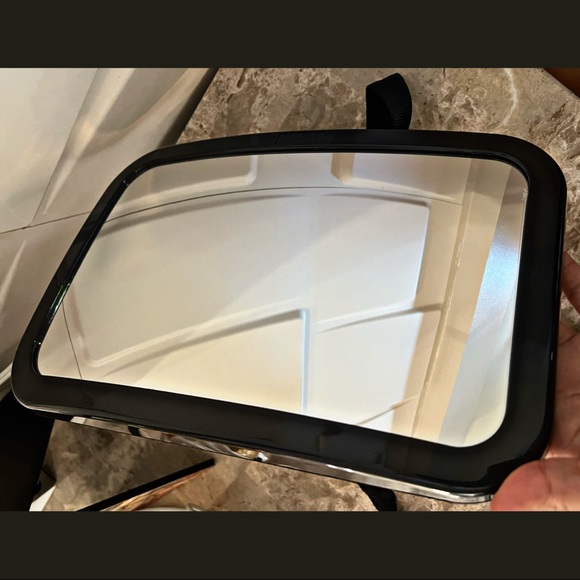 Shynerk Baby Rearview Mirror - Picture 3 of 7